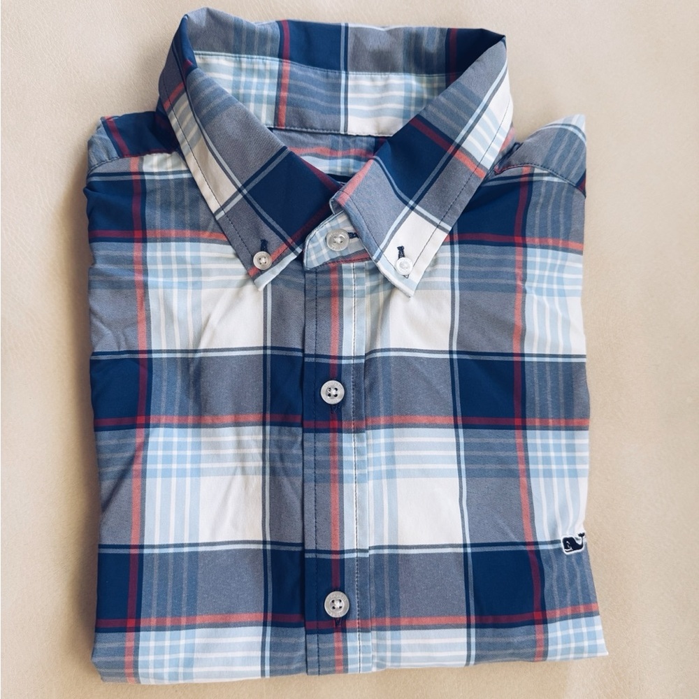 Vineyard Vines Blue and Red Casual Button Down Shirt